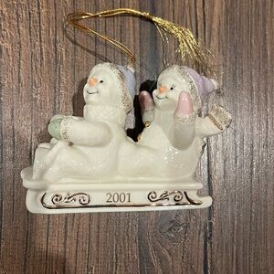 Lenox 2001 snowman ornament